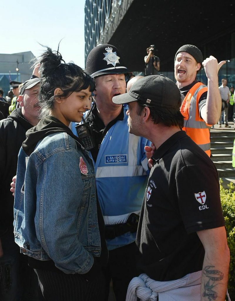 Saffiyah Khan meets English Defence League member (1)